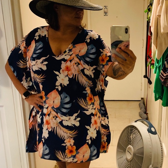 Cover - Picture 4 of 6